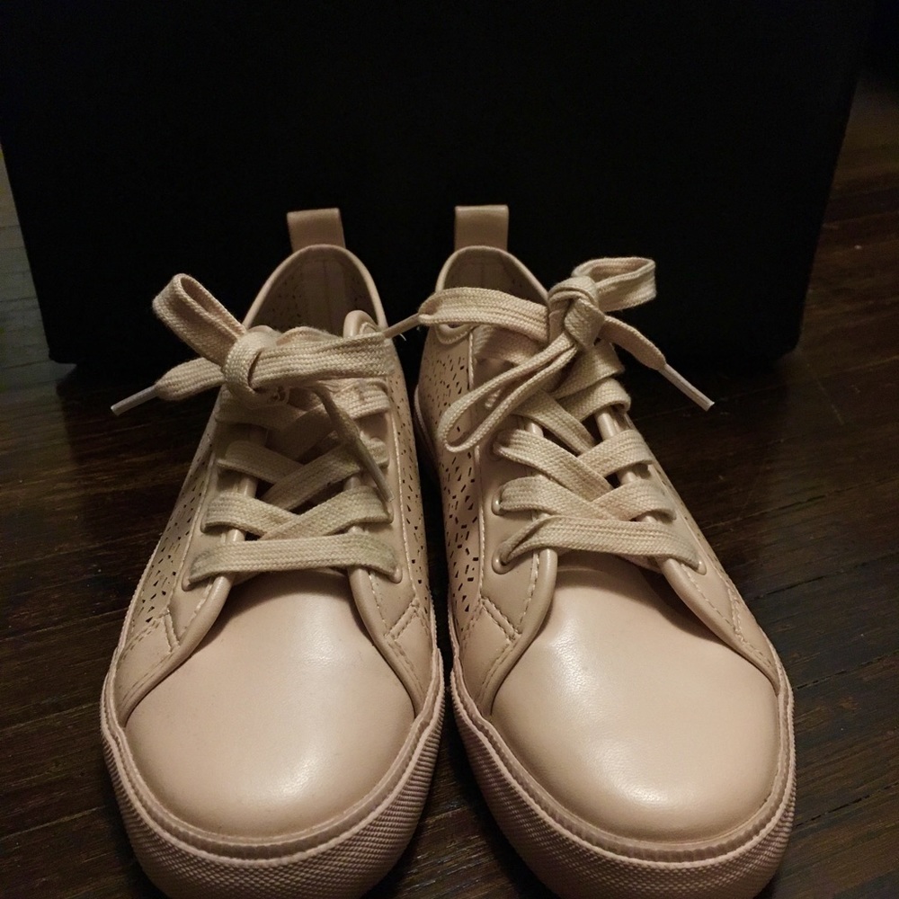 Tommy Hilfiger shoes